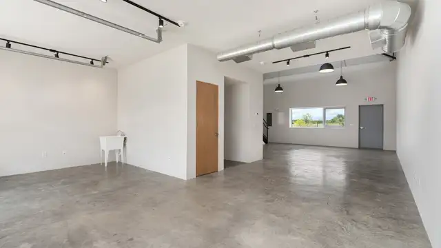 View image 8