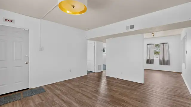 View image 7