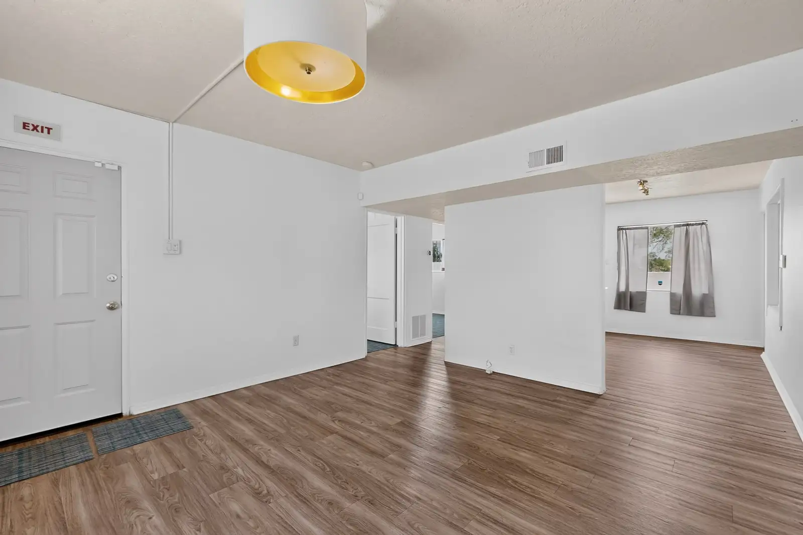 FREE STANDING PROFESSIONAL OFFICE image 7