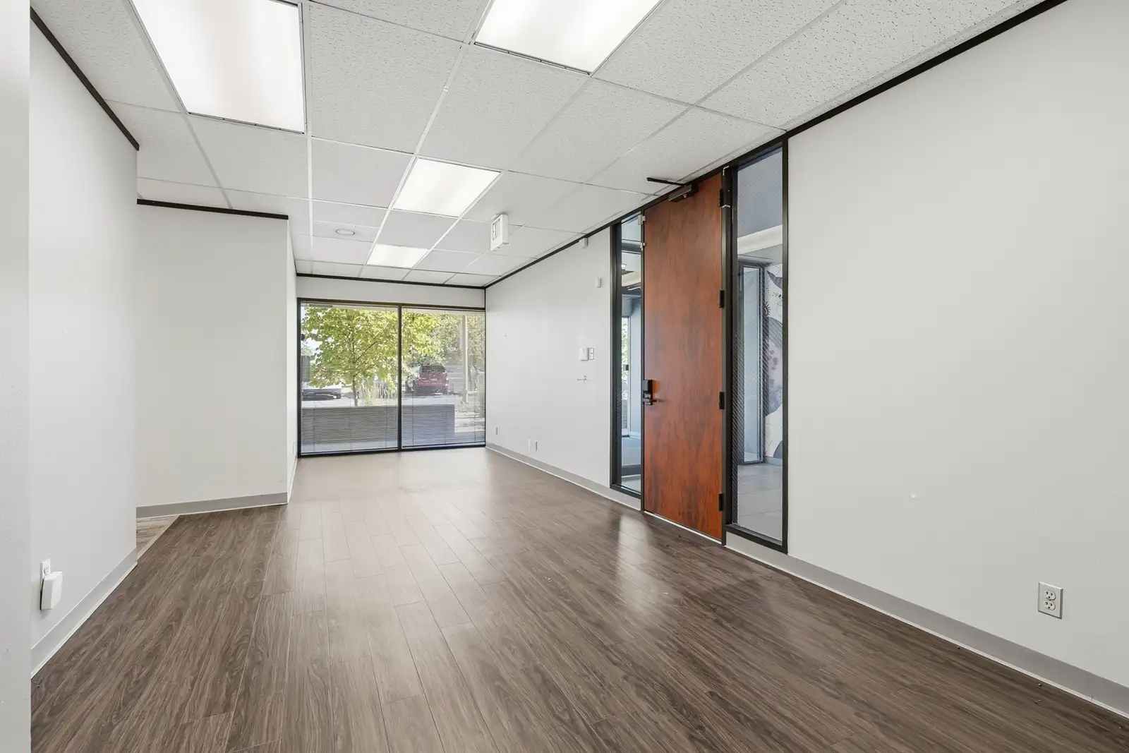 6000 Uptown Blvd NE image 4