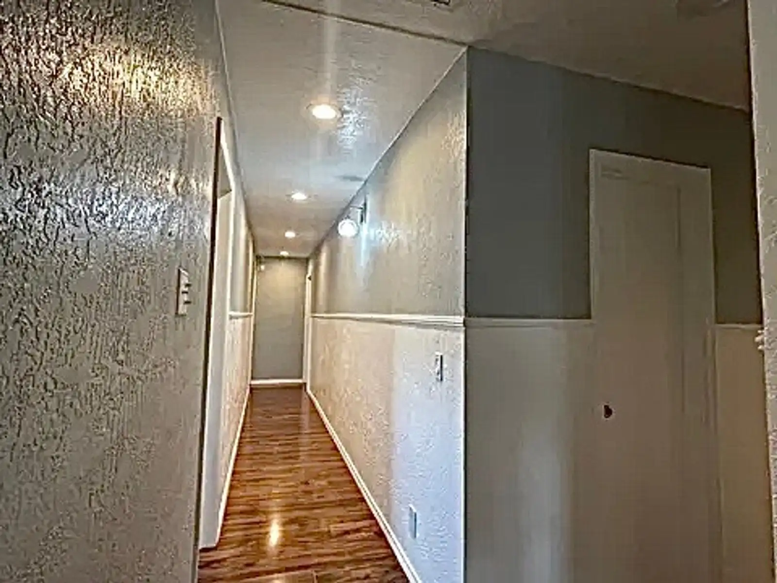 1810 Broadway Blvd SE image 22