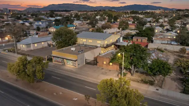 1810 Broadway Blvd SE listing image