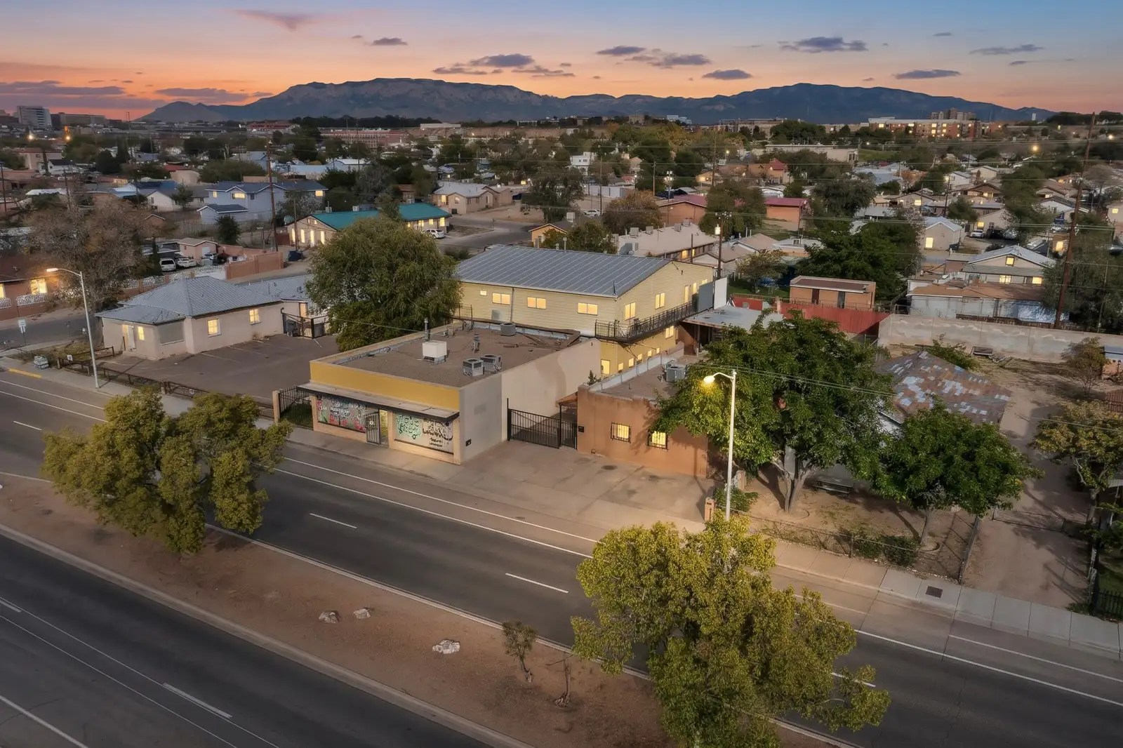 1810 Broadway Blvd SE image 1