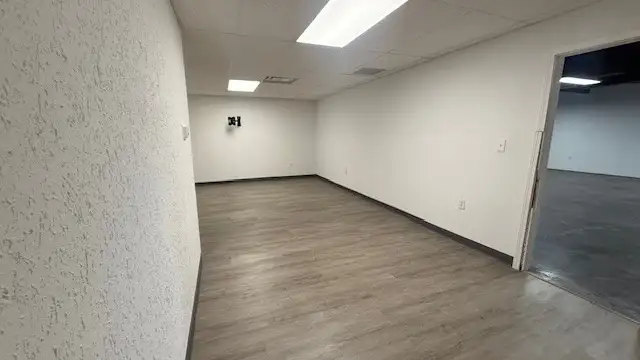 View image 23