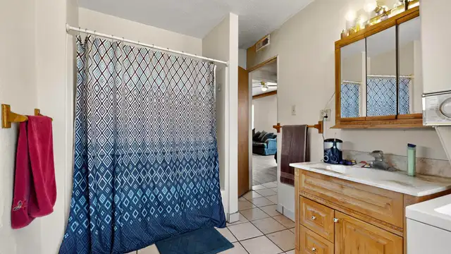 View image 28