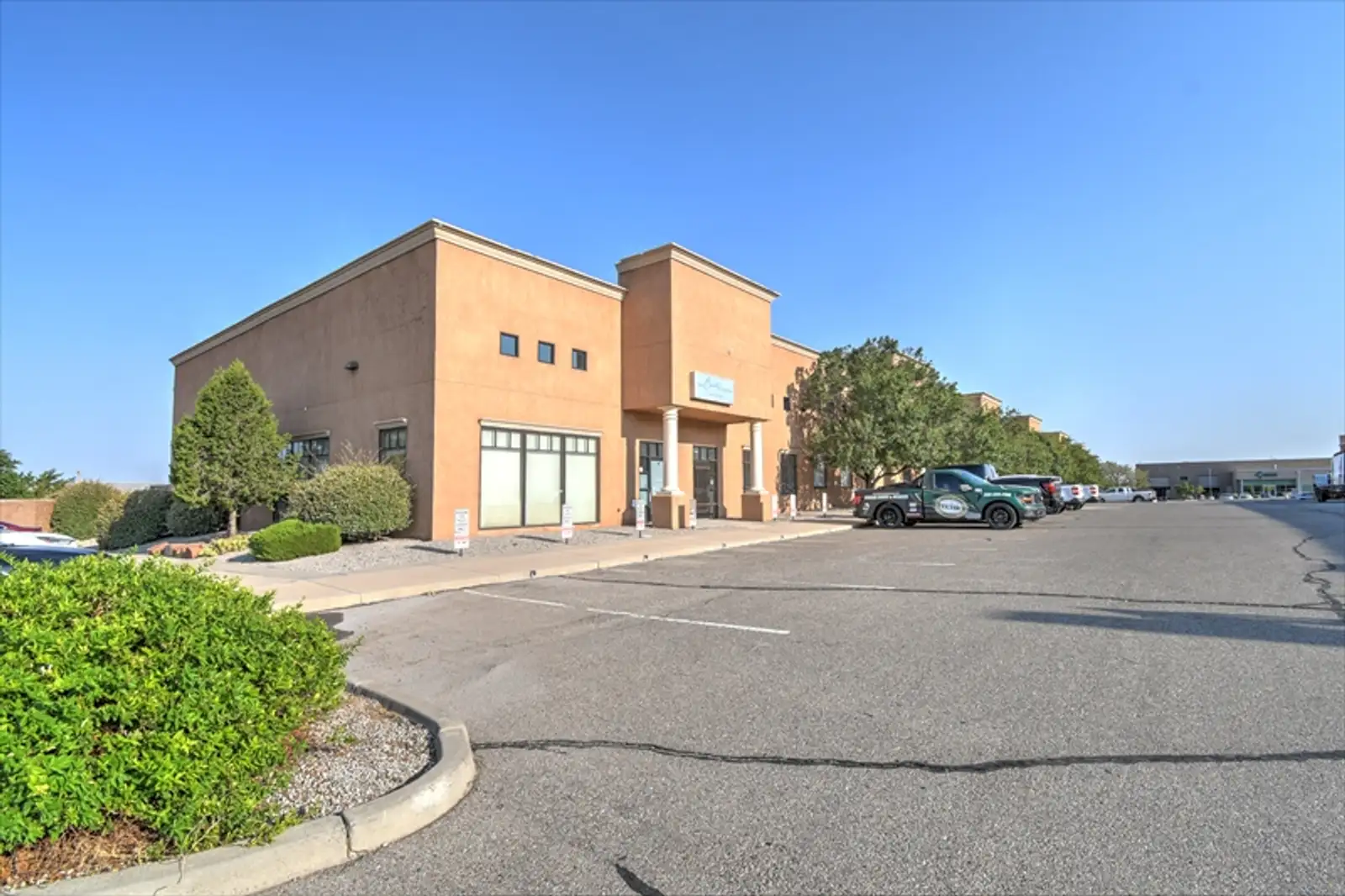 Office/Warehouse image 2