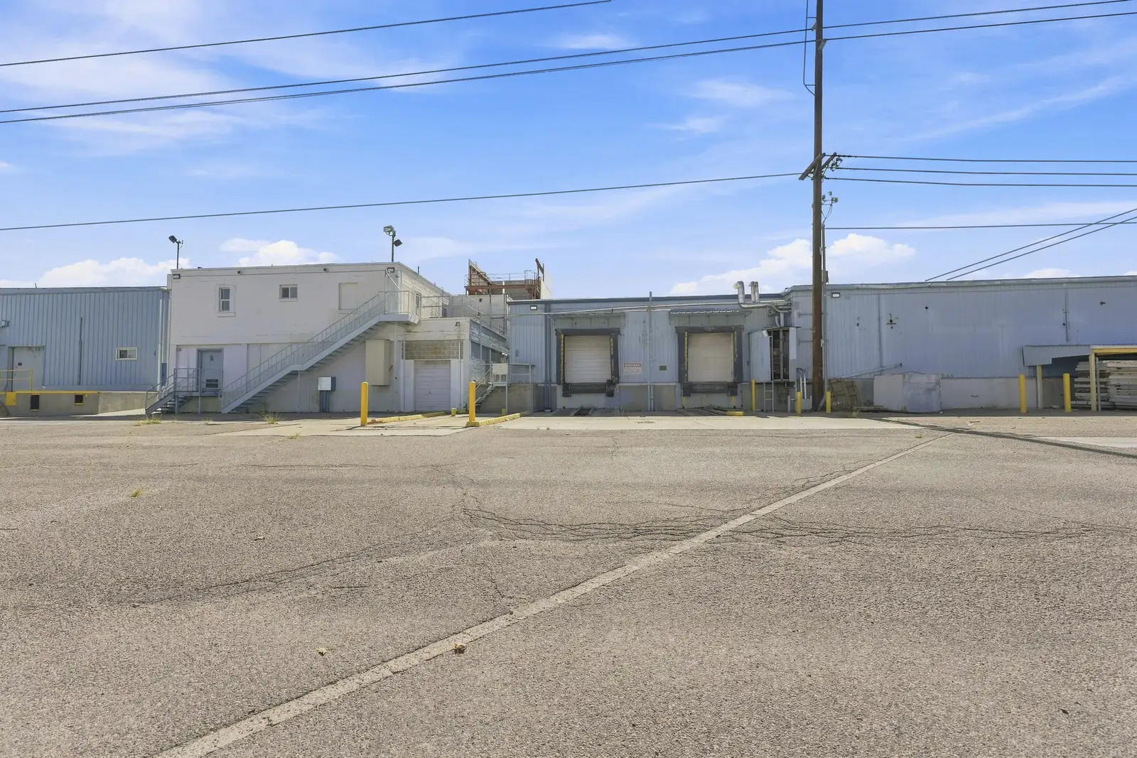 500 & 515 Broadway Blvd SE image 7