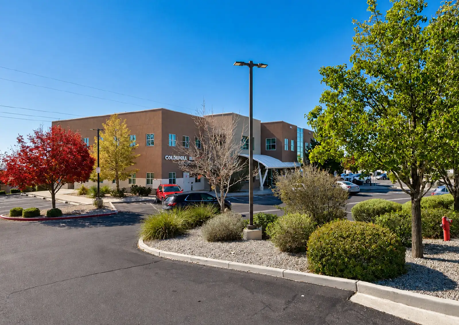 500 Unser Blvd SE image 3