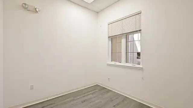 View image 4