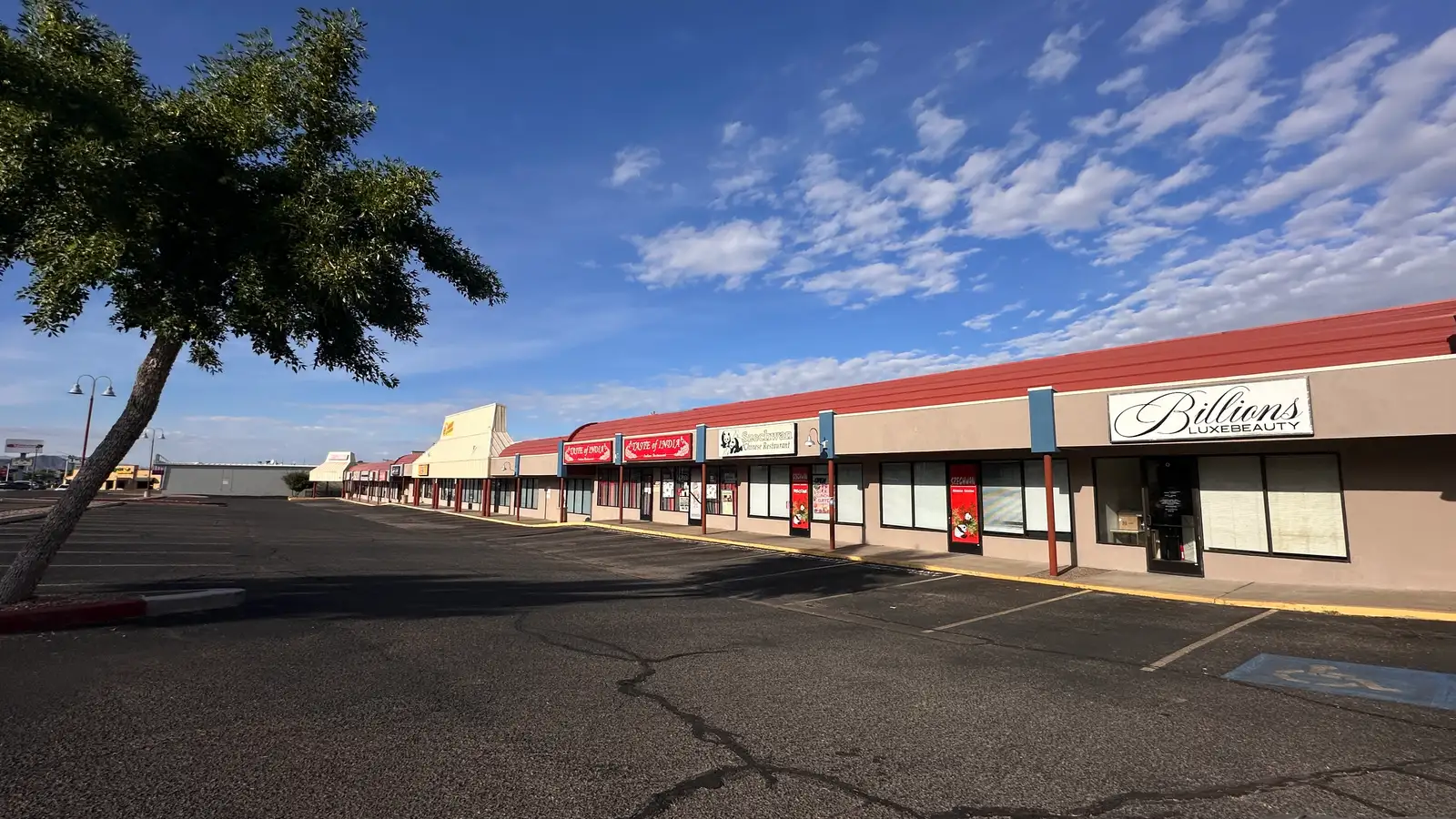 Sandra Plaza image 5