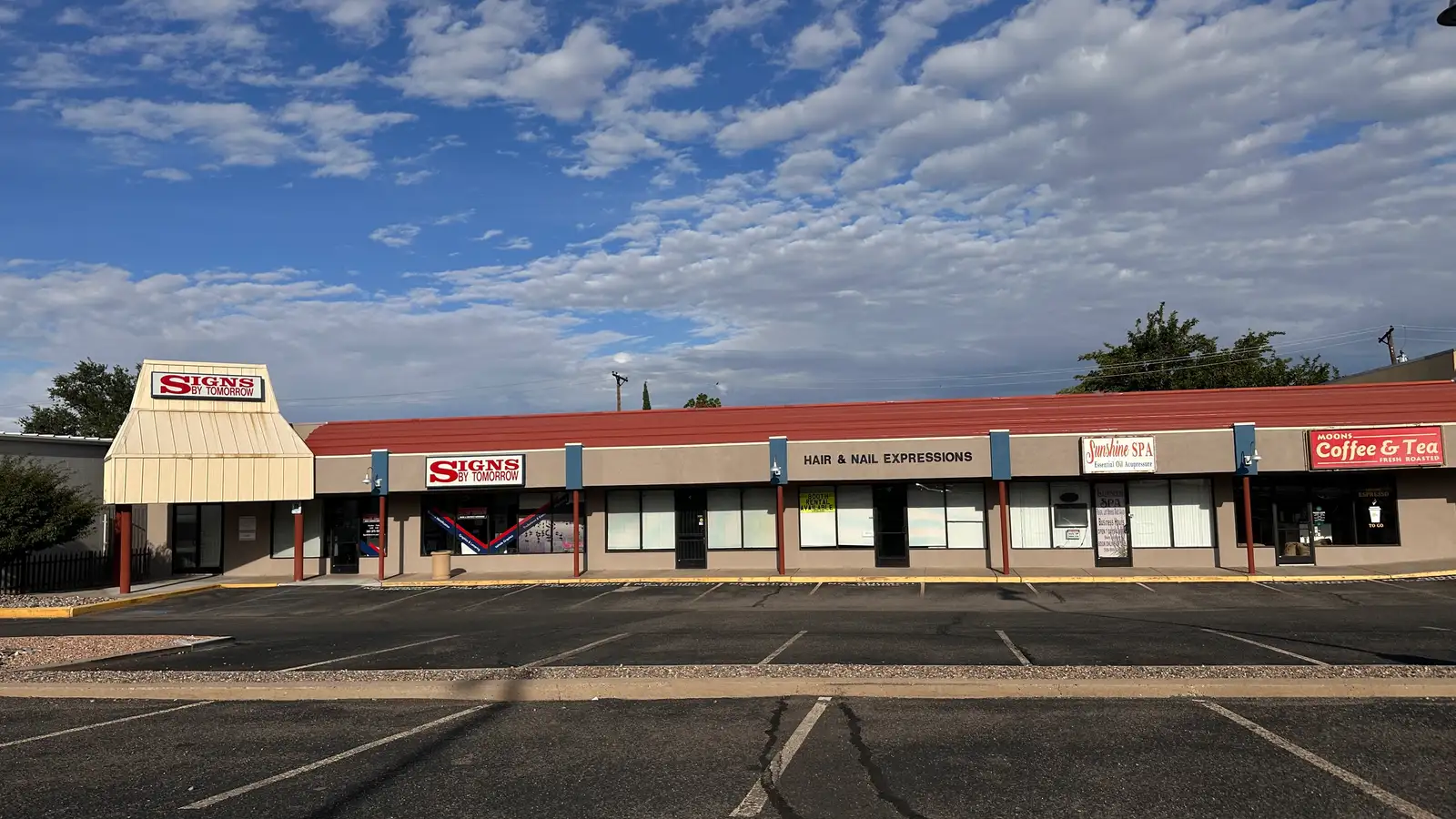 Sandra Plaza image 8