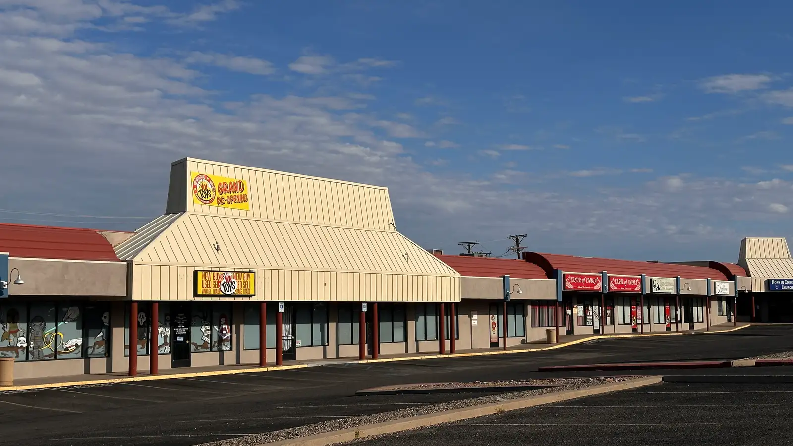 Sandra Plaza image 7