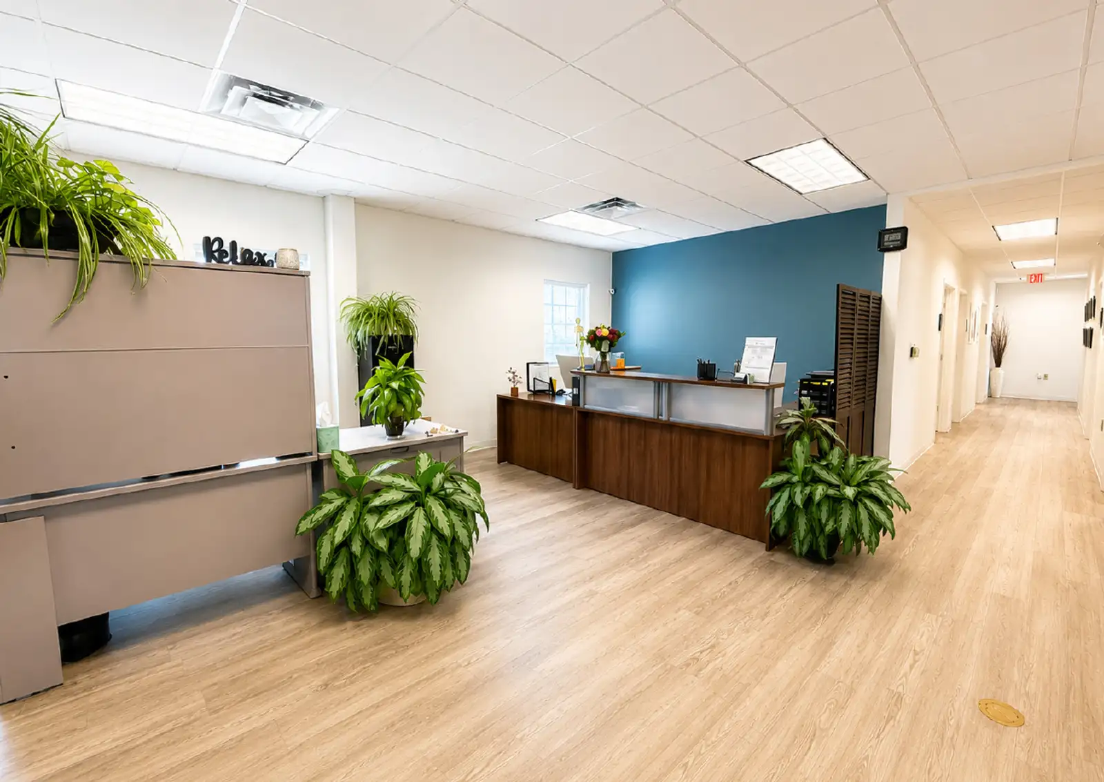 Far NE Heights Professional Office Space image 4