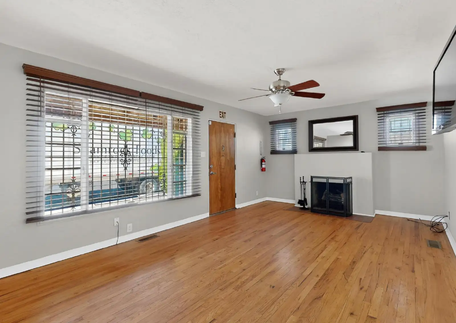 716 6th St NW image 10