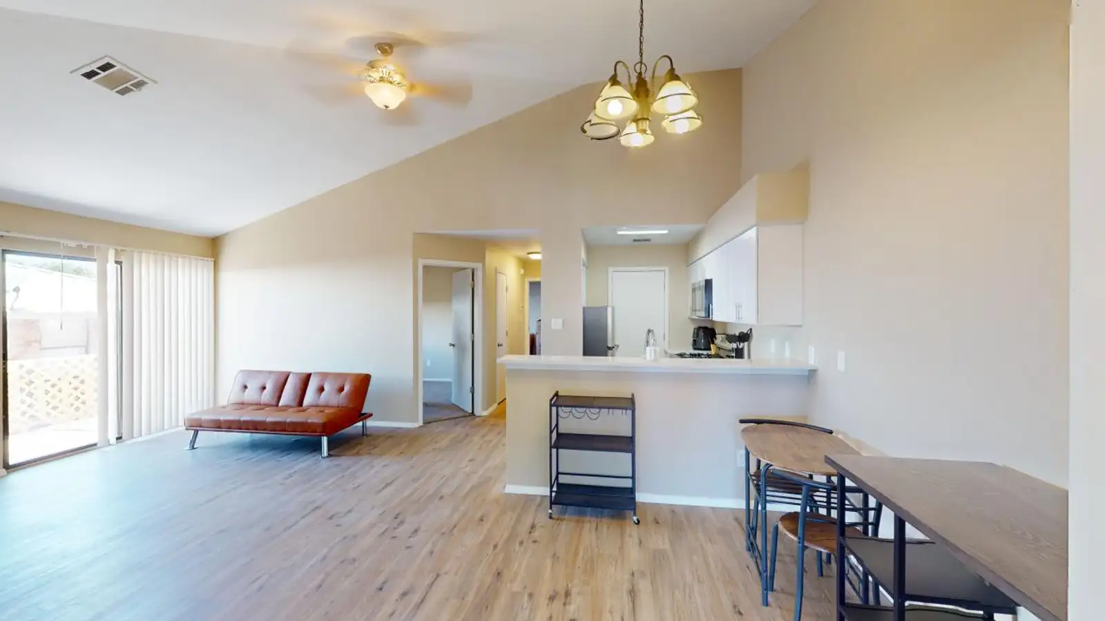 The Pines Apartments image 18