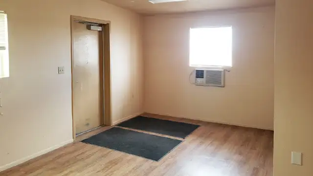 View image 12