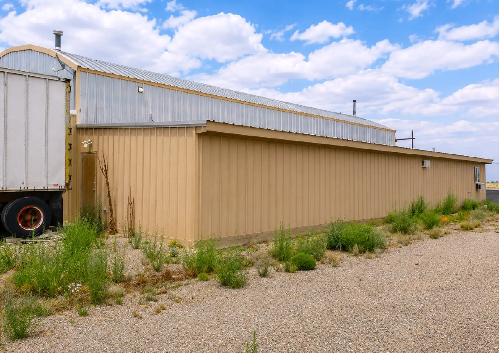 Aviation Hangar & Flex Industrial Facility image 6
