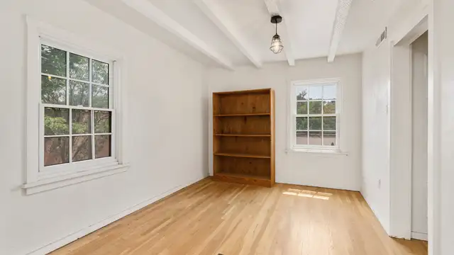 View image 22