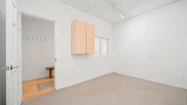 View image 8