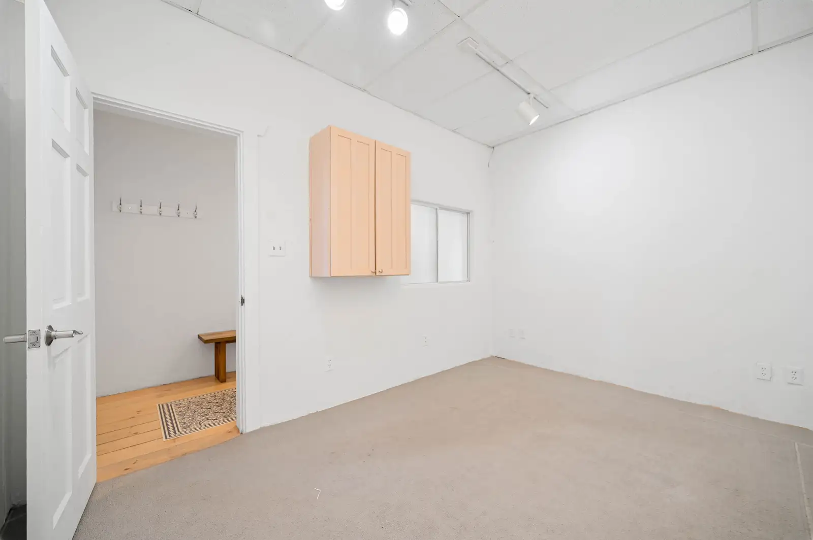 501 Franklin Ave image 8