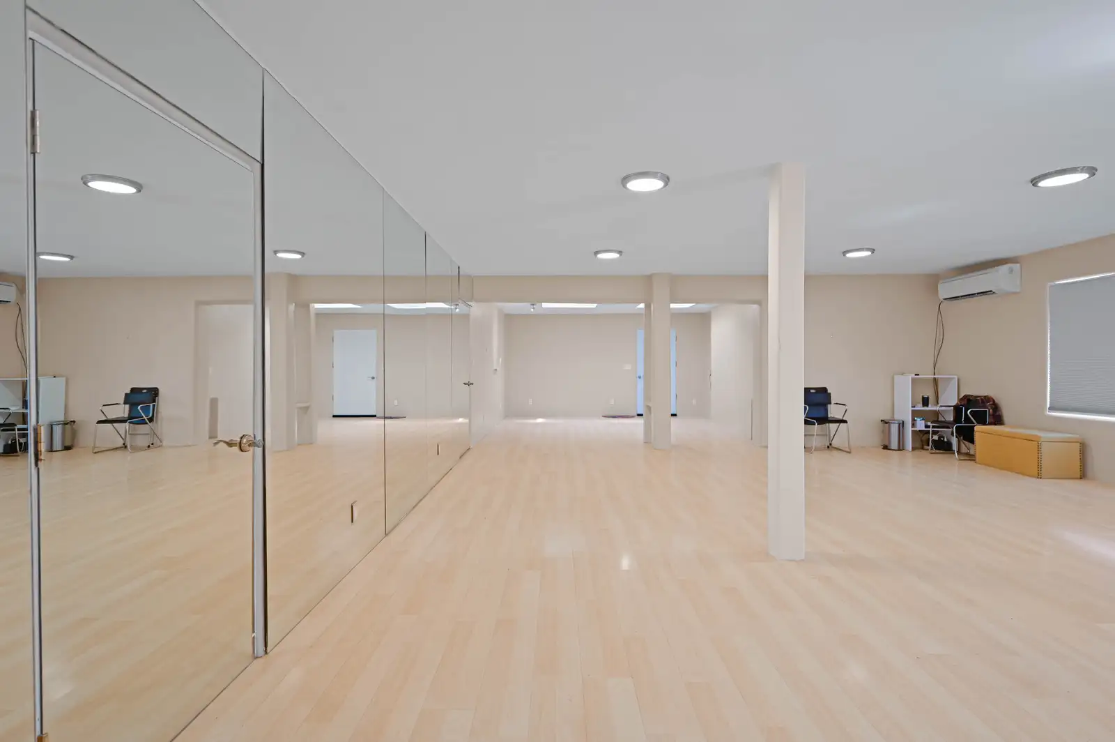 501 Franklin Ave image 32