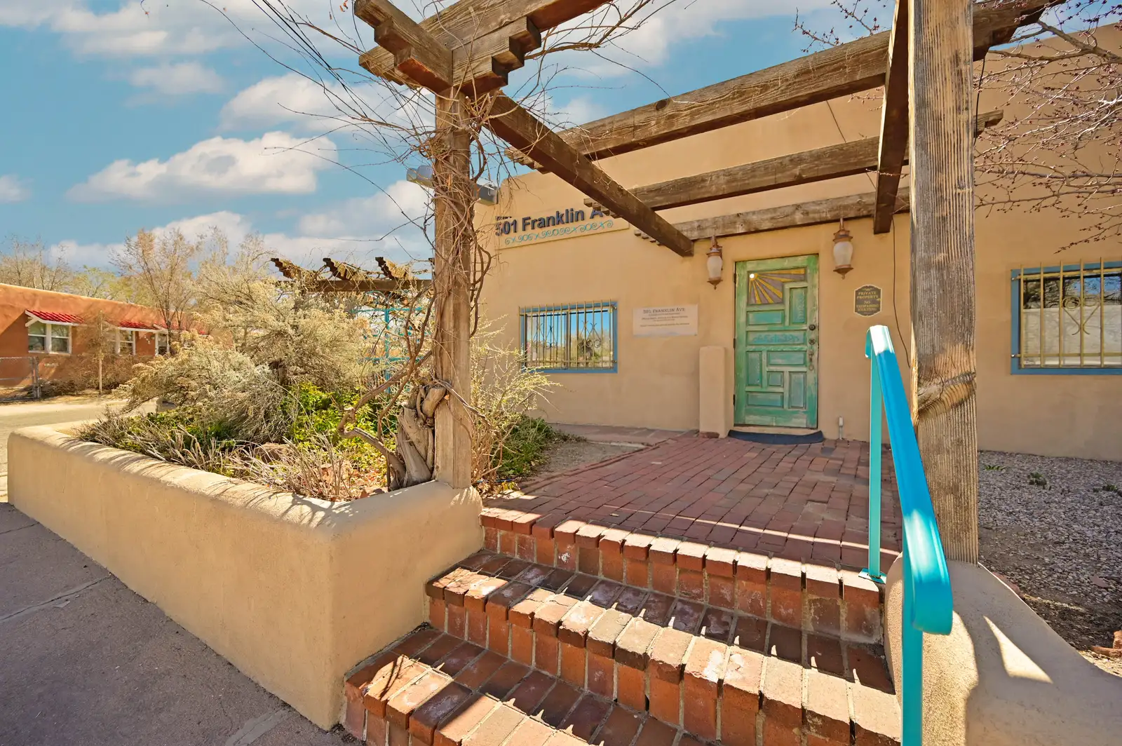 501 Franklin Ave image 28