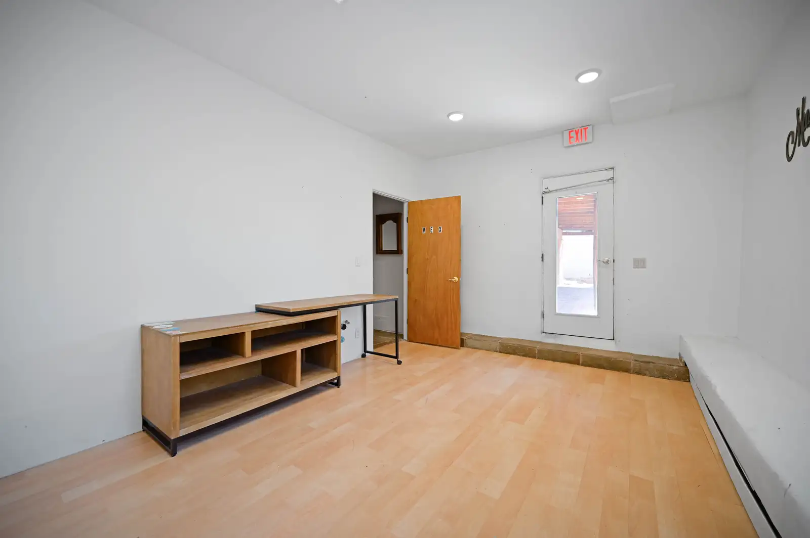 501 Franklin Ave image 17