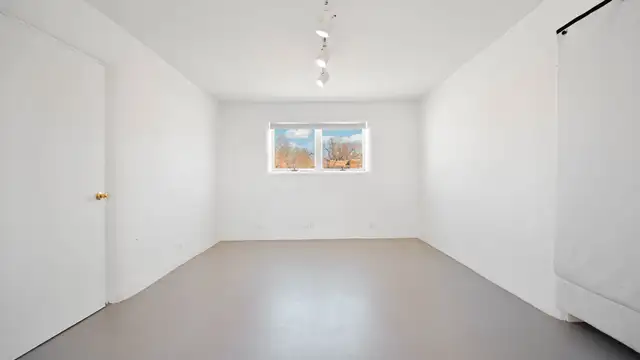 View image 11