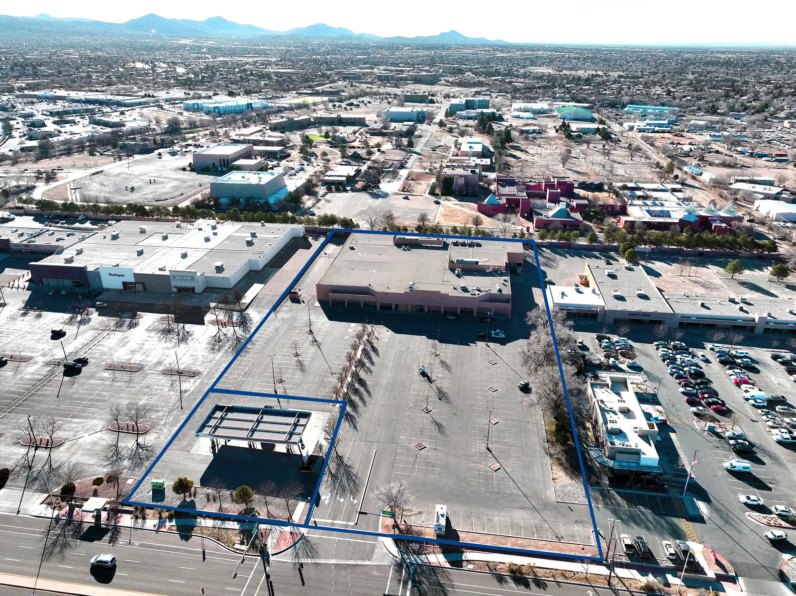 2308 Cerrillos Rd image 3