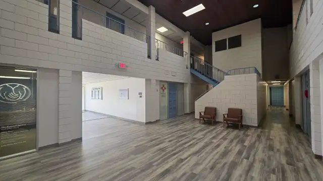 View image 4