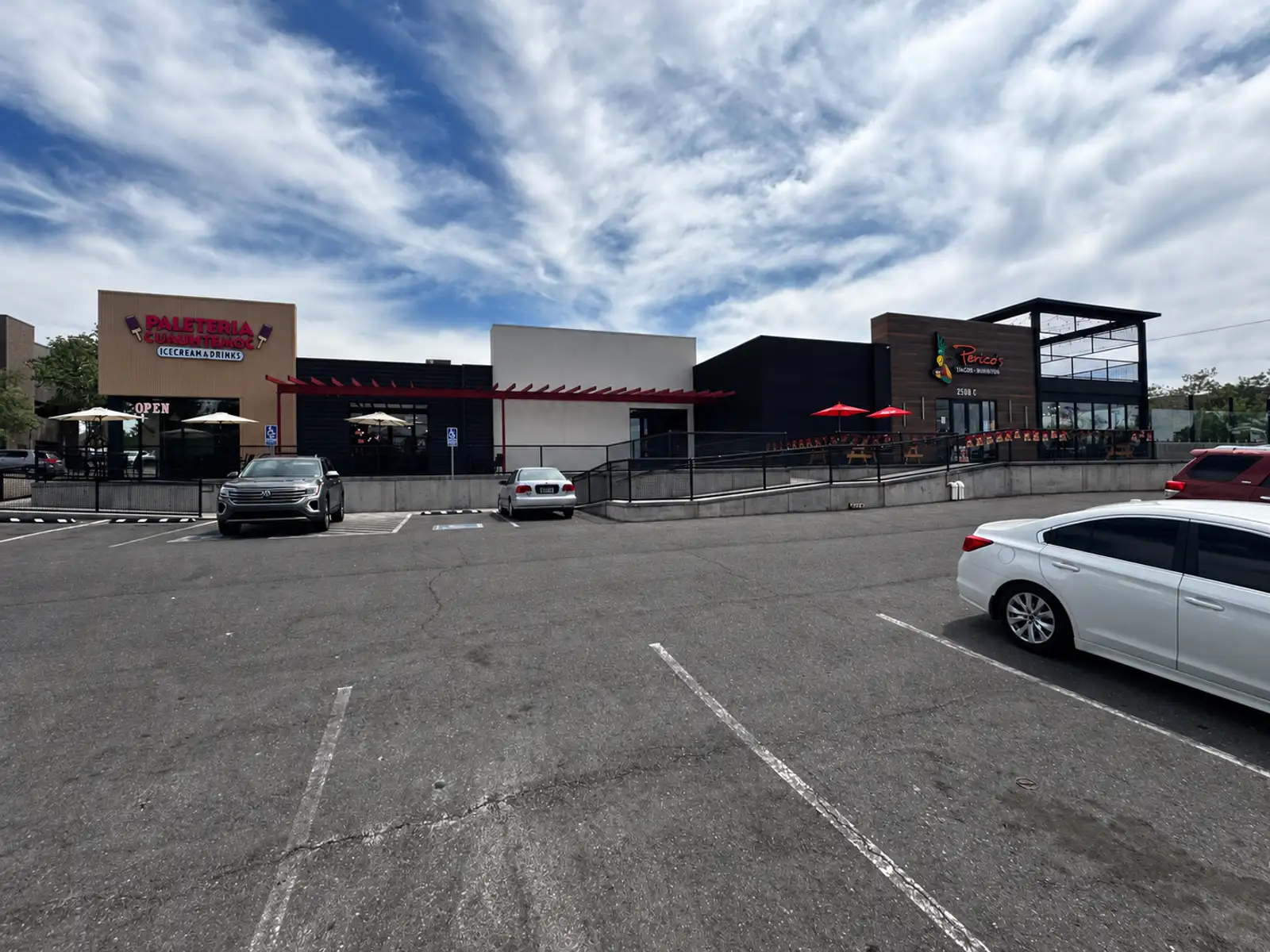 2500 Yale Blvd SE image 3