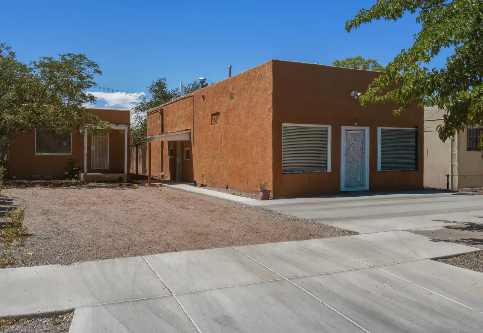 205 Stanford Dr SE image 2