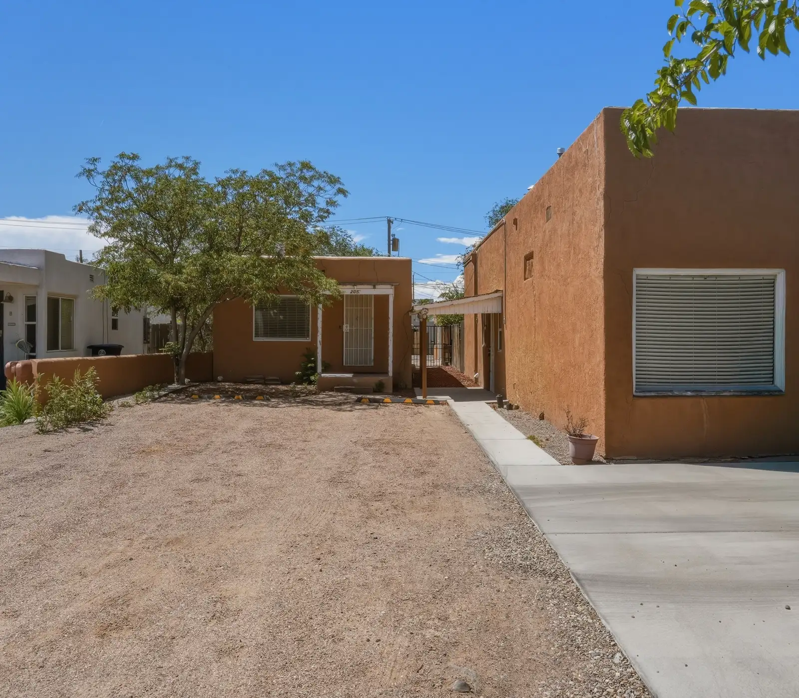 205 Stanford Dr SE image 1