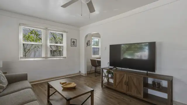 View image 6