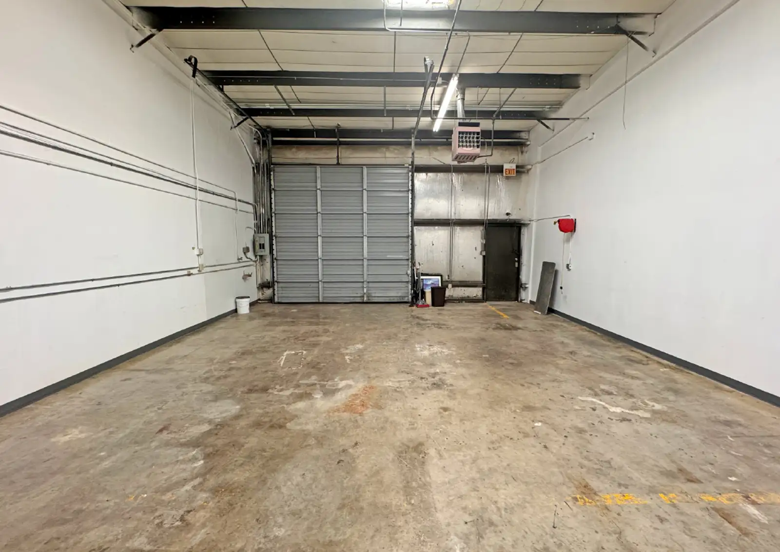 Office/Warehouse Space image 7