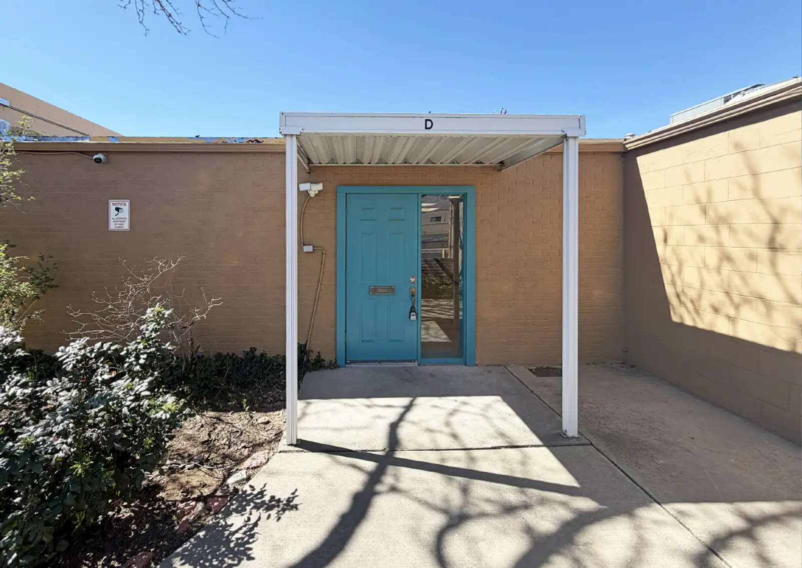 9720 Candelaria Rd NE image 5