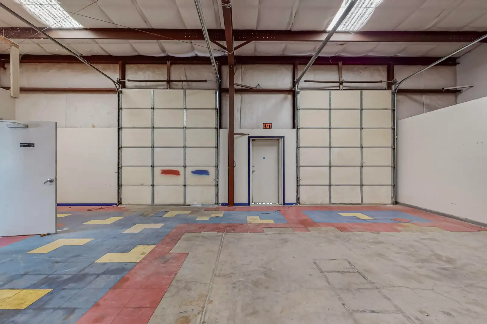 2000 SF Flex Warehouse in Los Lunas image 25
