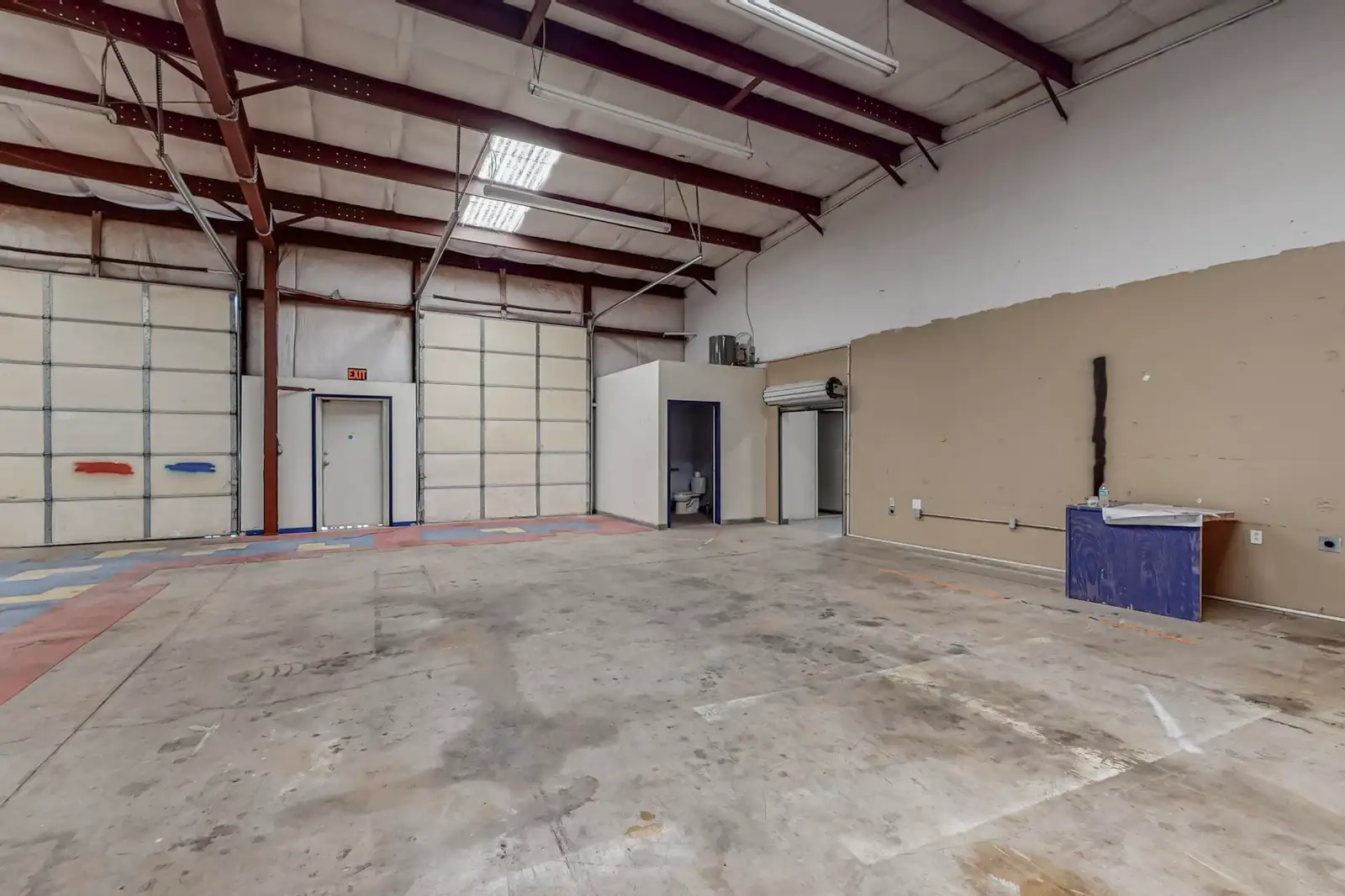 2000 SF Flex Warehouse in Los Lunas image 20