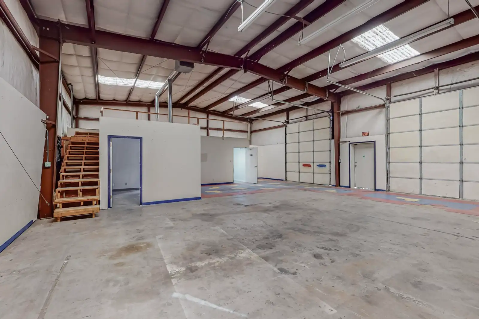 2000 SF Flex Warehouse in Los Lunas image 27