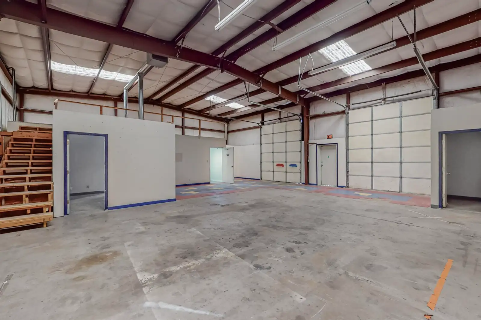 2000 SF Flex Warehouse in Los Lunas image 21