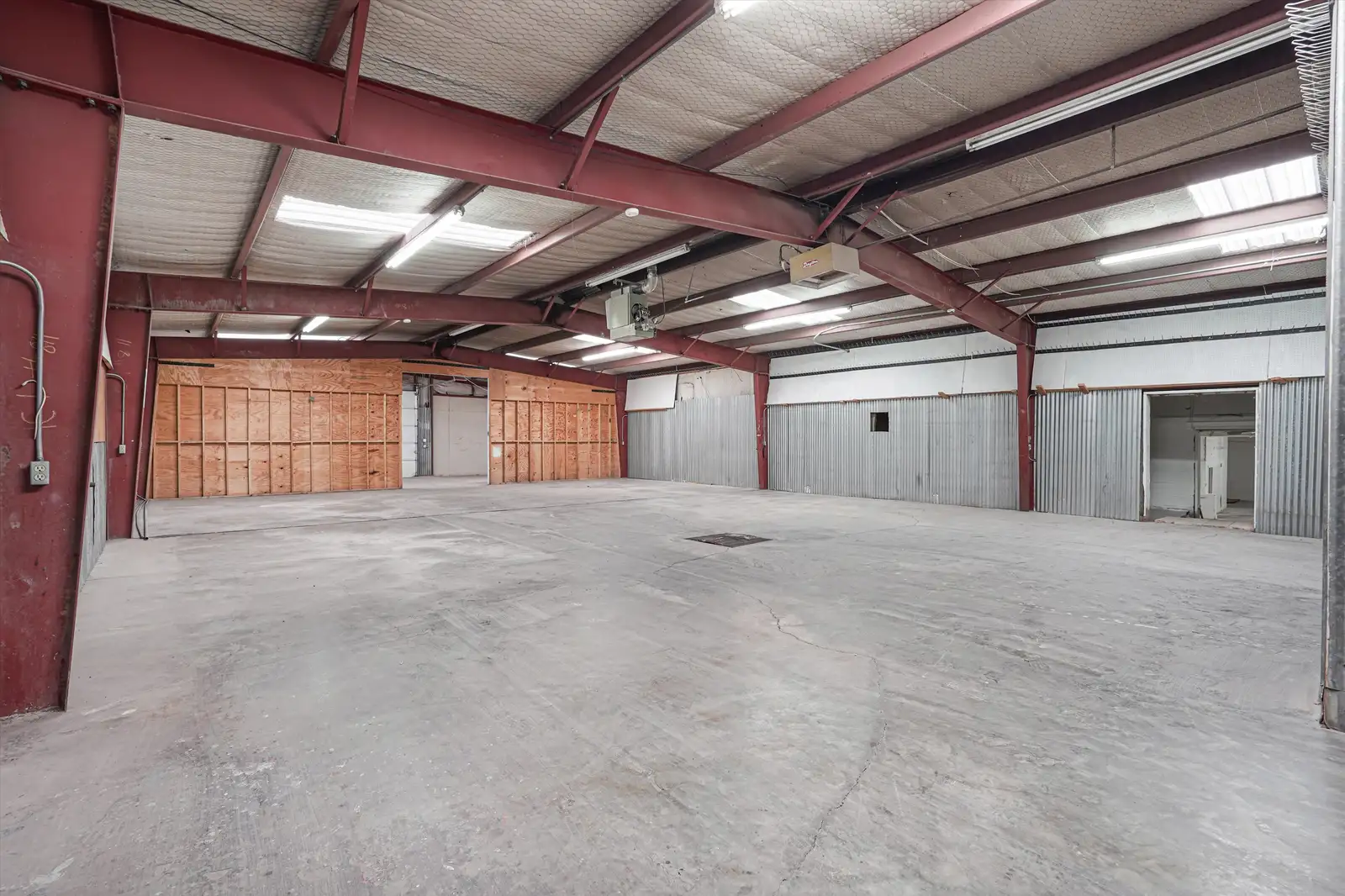 PRIME COMMERCIAL RETAIL / OFFICE / WAREHOUSE image 68