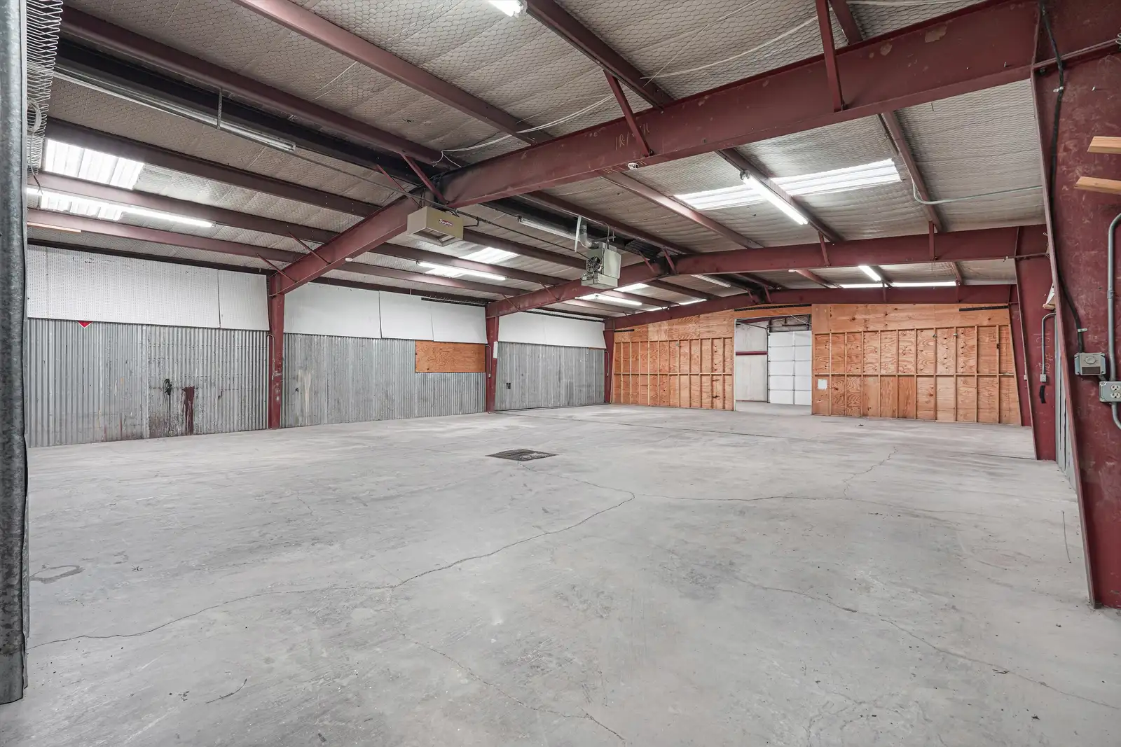 PRIME COMMERCIAL RETAIL / OFFICE / WAREHOUSE image 69