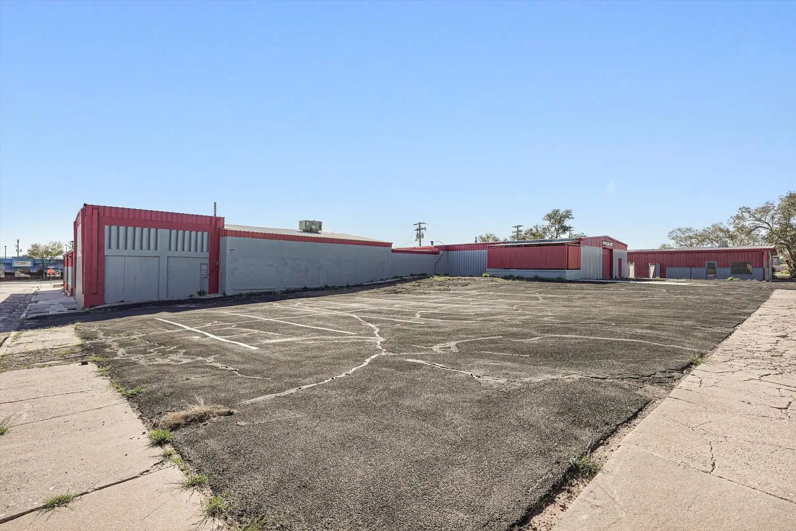 PRIME COMMERCIAL RETAIL / OFFICE / WAREHOUSE image 84