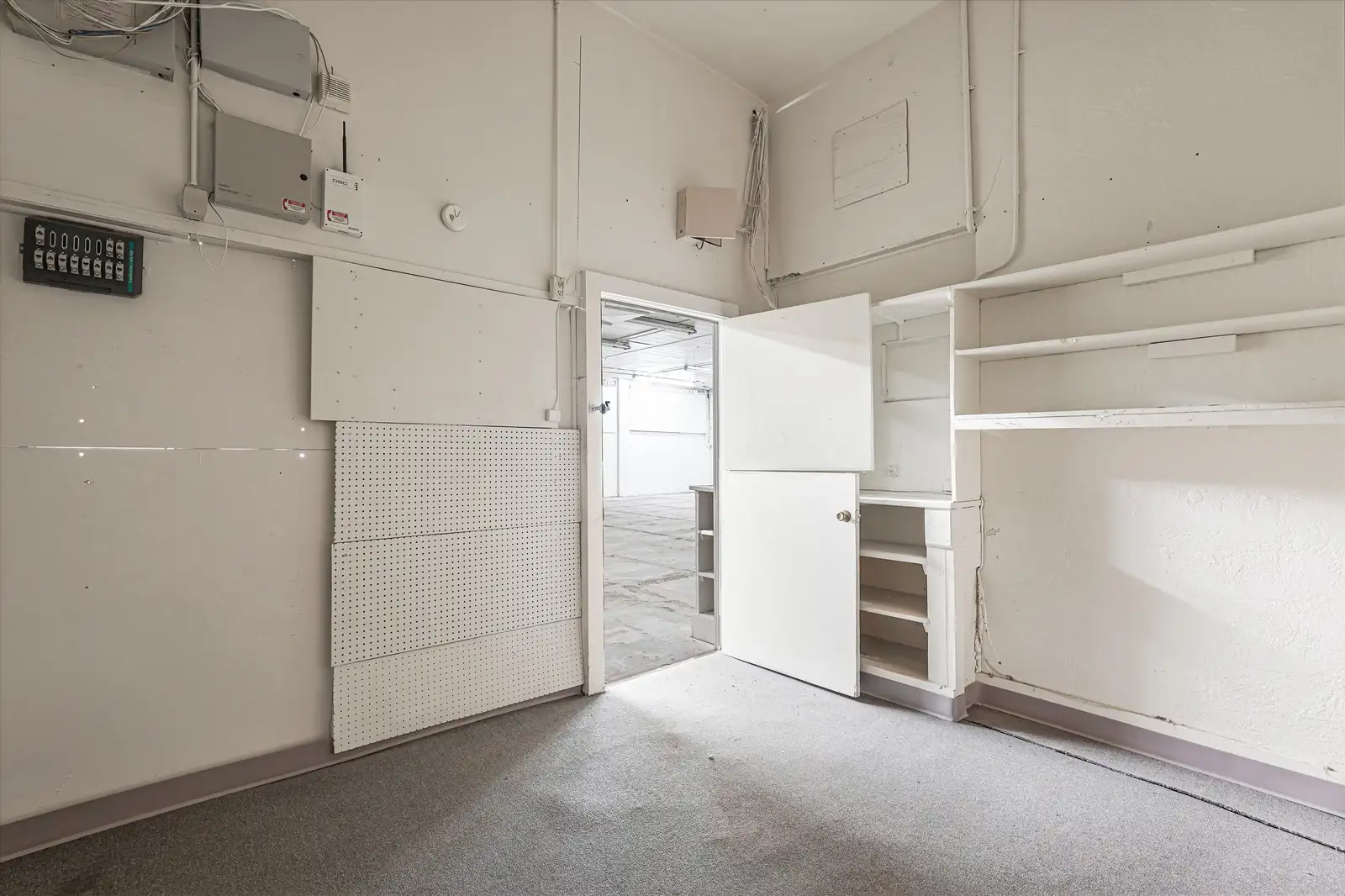 PRIME COMMERCIAL RETAIL / OFFICE / WAREHOUSE image 59