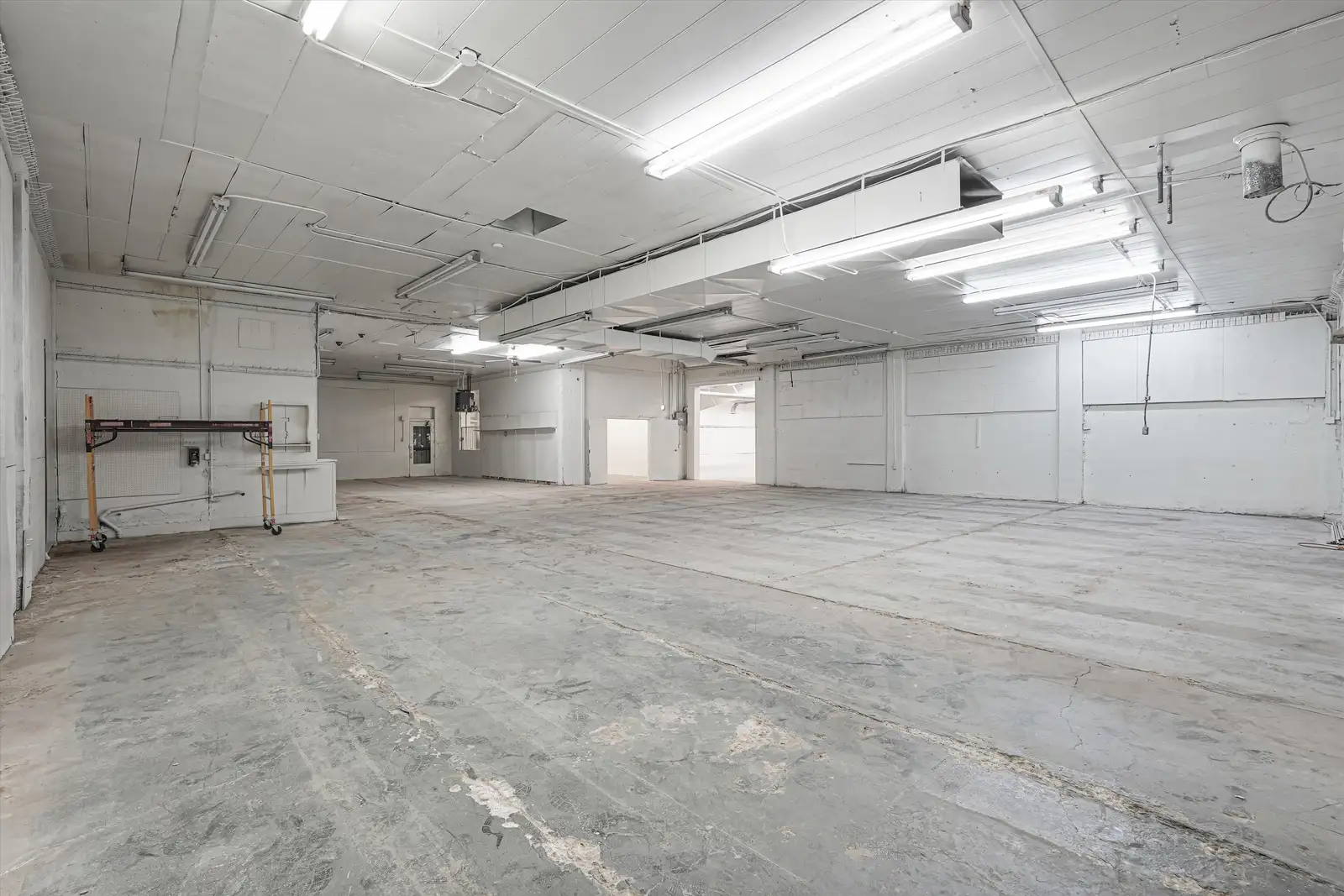 PRIME COMMERCIAL RETAIL / OFFICE / WAREHOUSE image 54