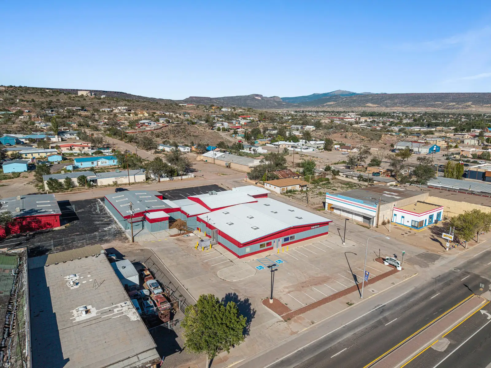 PRIME COMMERCIAL RETAIL / OFFICE / WAREHOUSE image 31