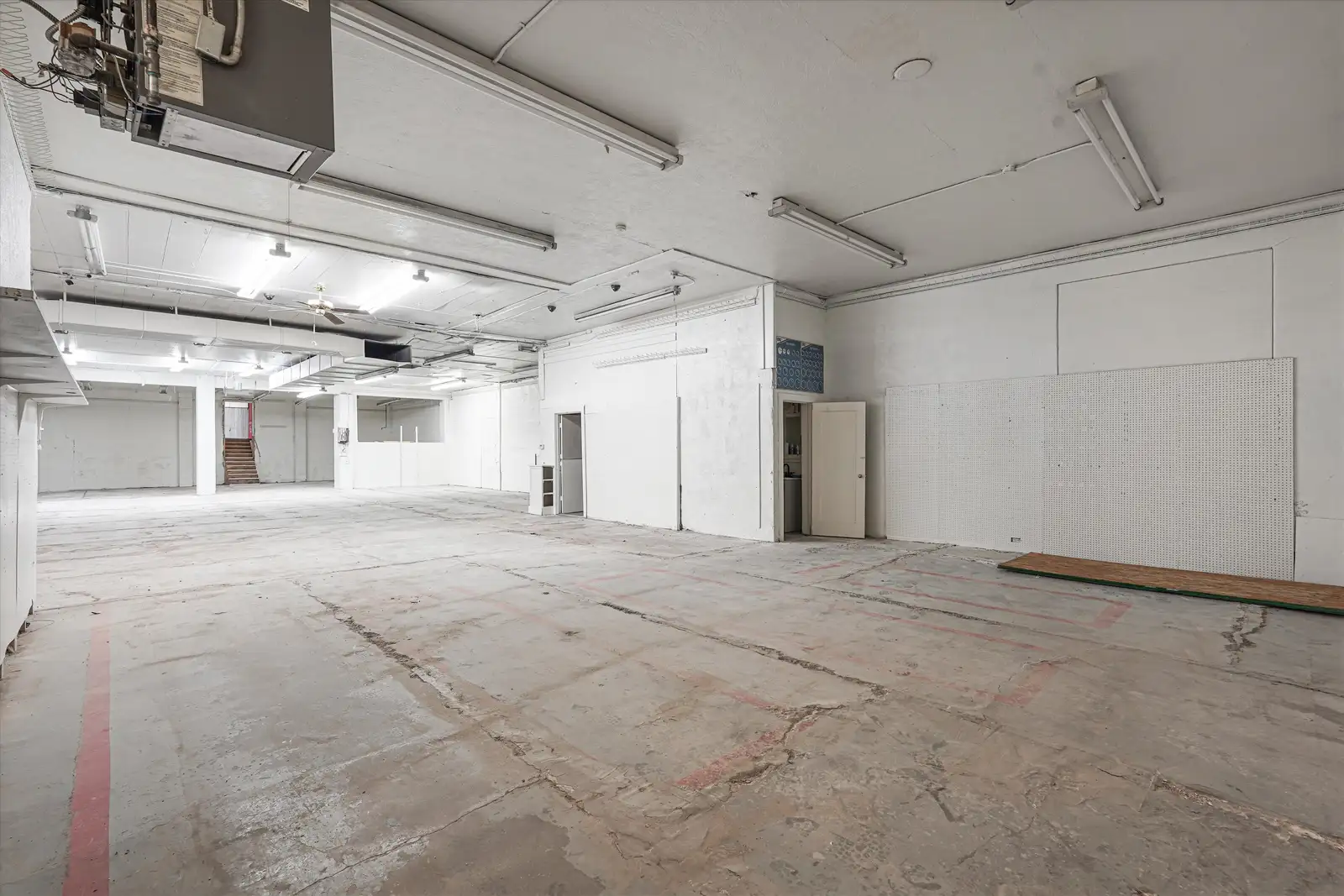 PRIME COMMERCIAL RETAIL / OFFICE / WAREHOUSE image 56