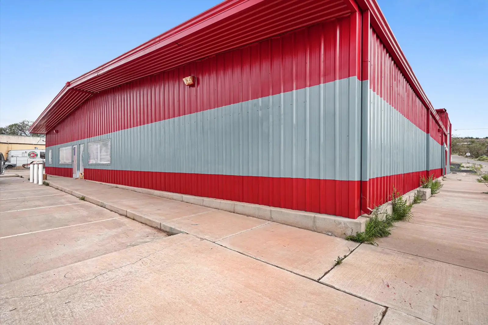 PRIME COMMERCIAL RETAIL / OFFICE / WAREHOUSE image 19