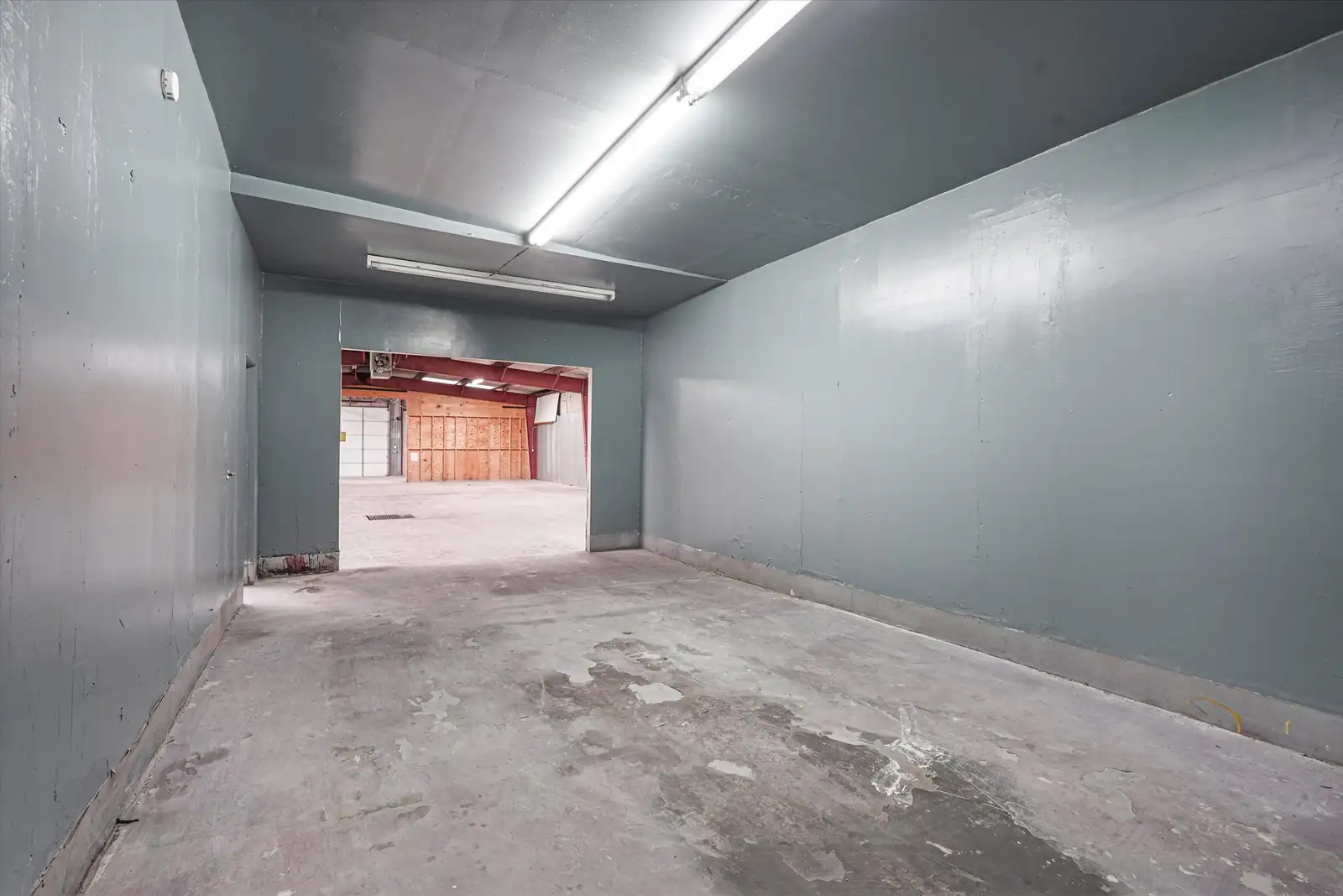 PRIME COMMERCIAL RETAIL / OFFICE / WAREHOUSE image 70