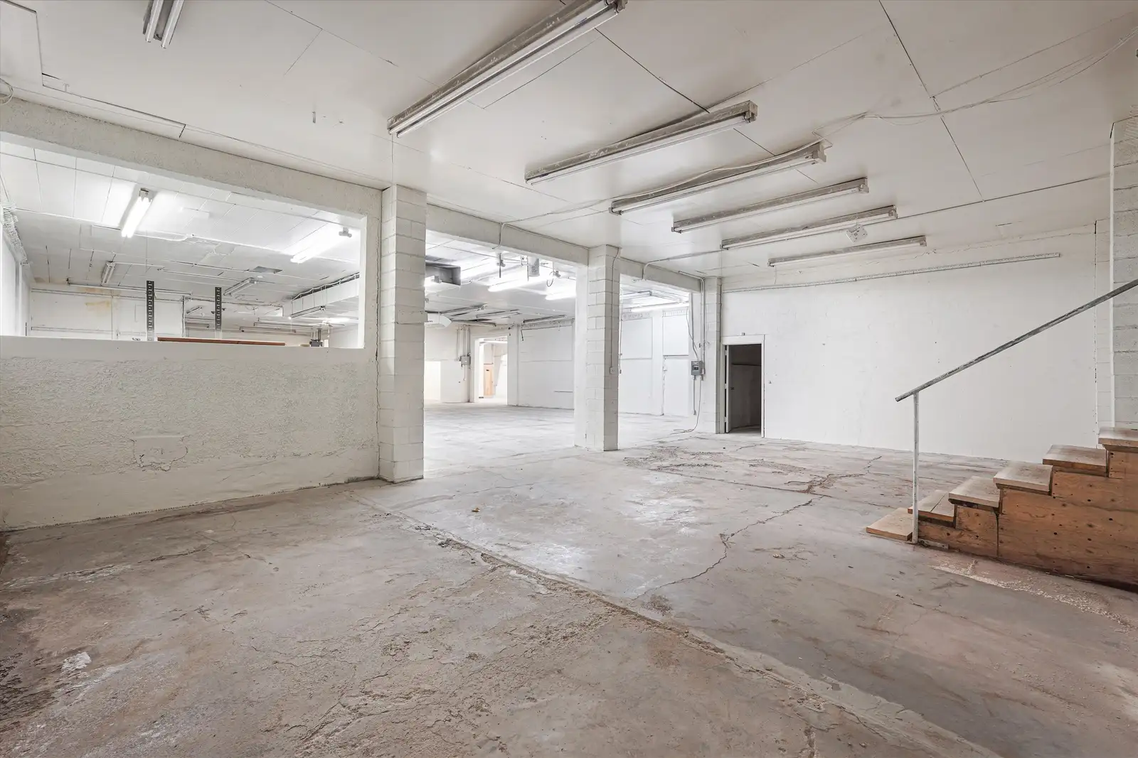 PRIME COMMERCIAL RETAIL / OFFICE / WAREHOUSE image 66